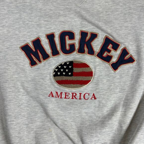 Vintage Mickey Inc Sweatshirt M Walt Disney Parks Embroidered American Flag Gray - Picture 2 of 7